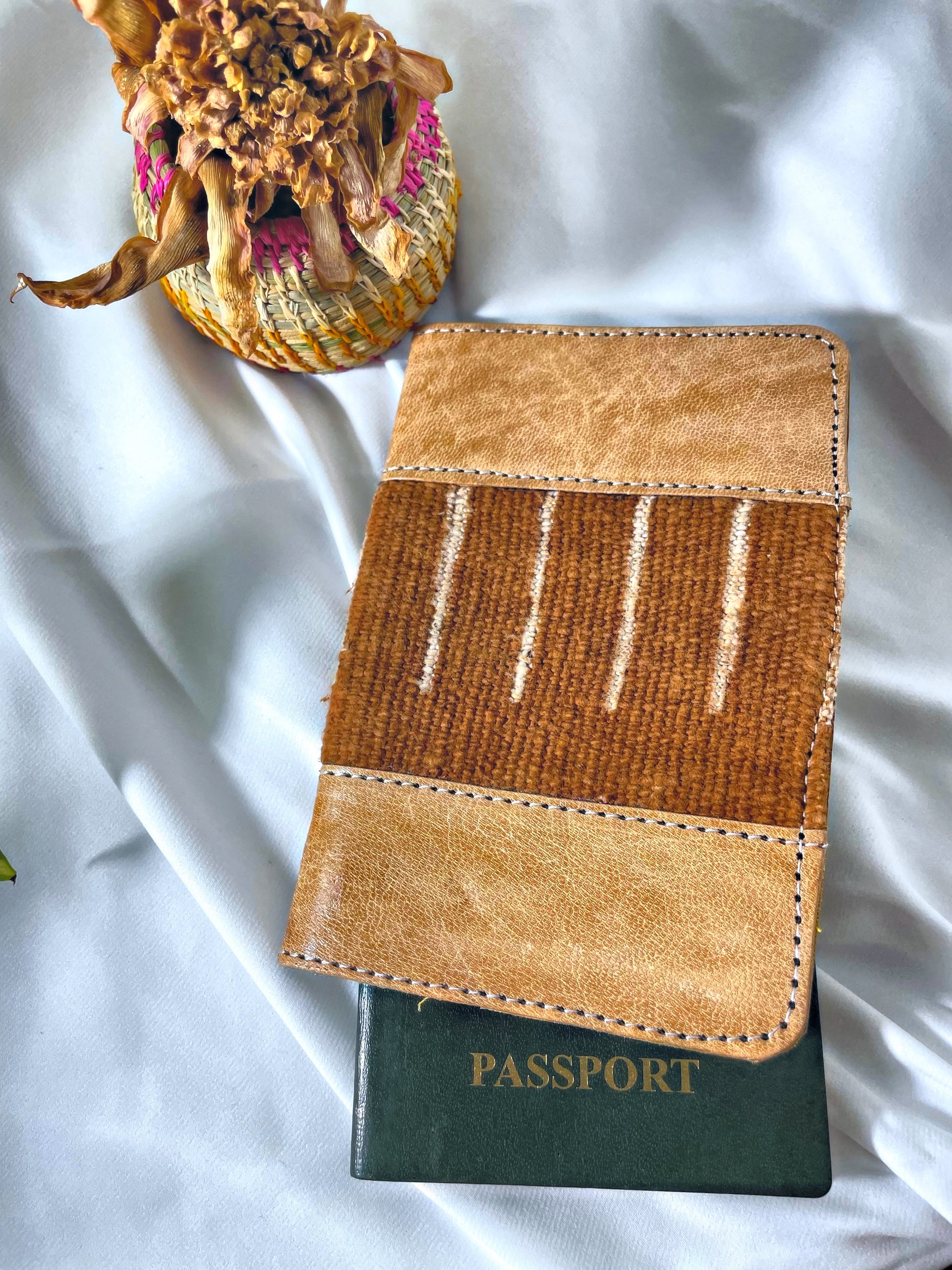 Passport Cover - Ellefoodie
